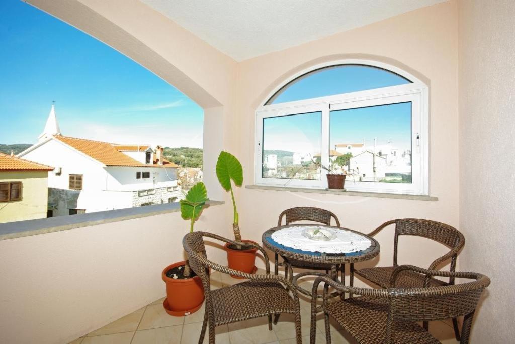 Apartments Villa Rose Sumartin Dış mekan fotoğraf