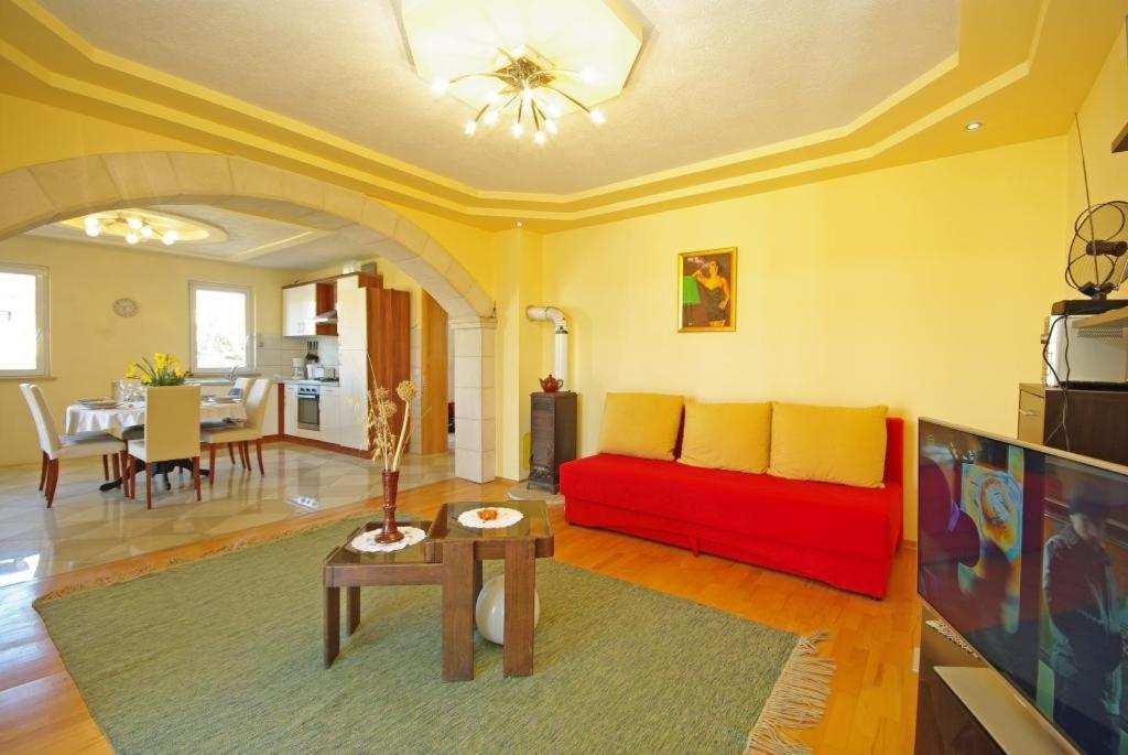 Apartments Villa Rose Sumartin Dış mekan fotoğraf