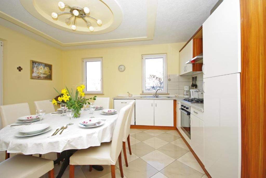 Apartments Villa Rose Sumartin Dış mekan fotoğraf