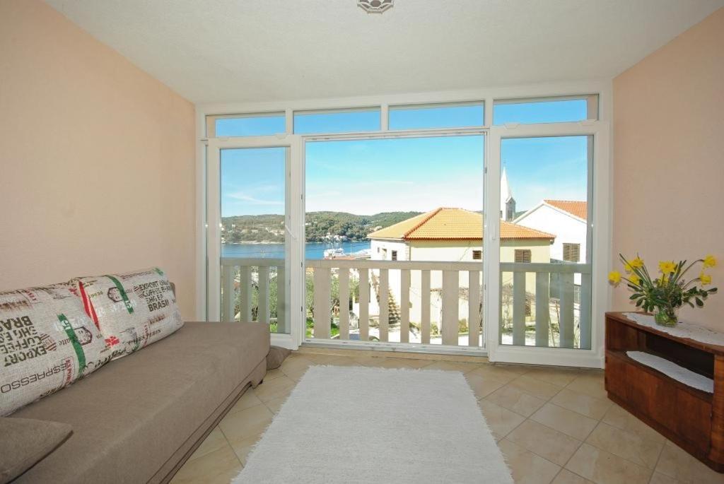 Apartments Villa Rose Sumartin Dış mekan fotoğraf