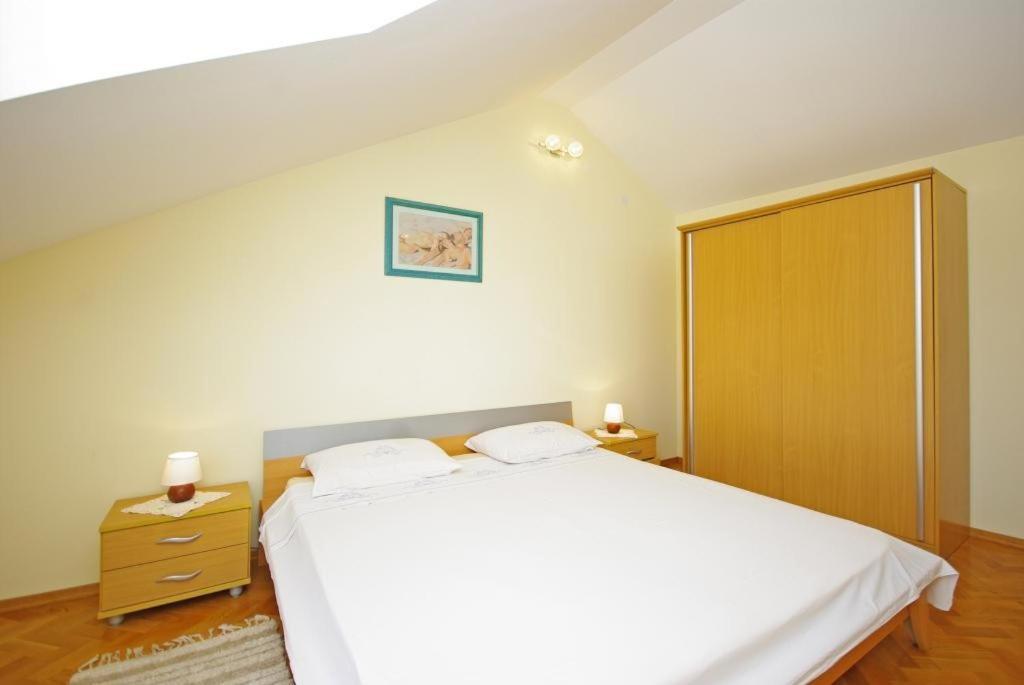 Apartments Villa Rose Sumartin Dış mekan fotoğraf
