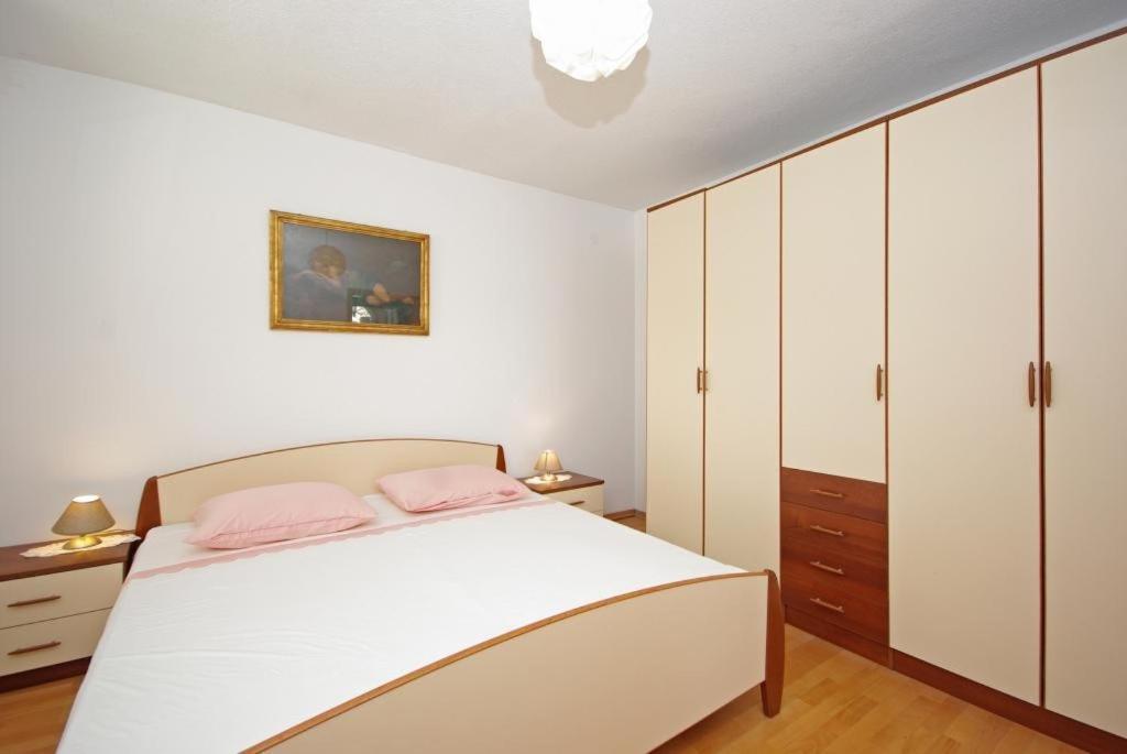 Apartments Villa Rose Sumartin Dış mekan fotoğraf